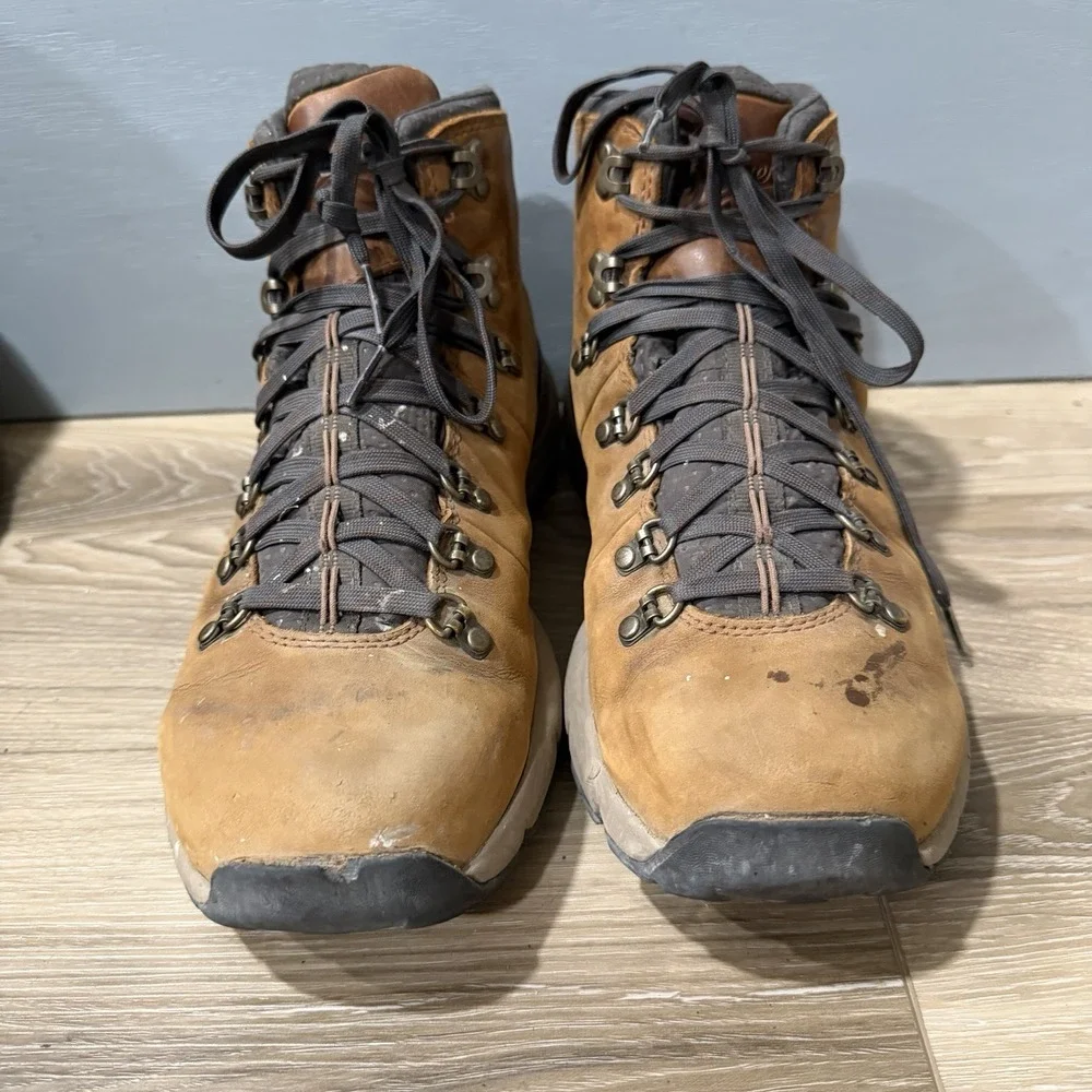 Danner mountain 600